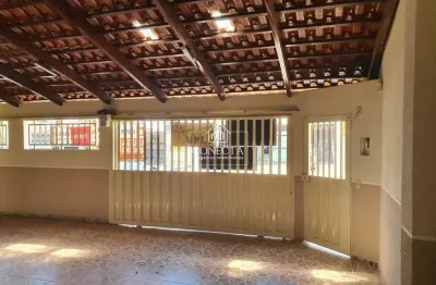 Casa com 4 quartos à venda na Nossa Senhora Aparecida, Uberlândia 