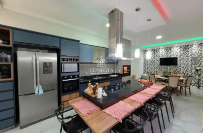 Casa com 220m², 3 quartos, sendo 1 suíte, 6 vagas, jardim américa!