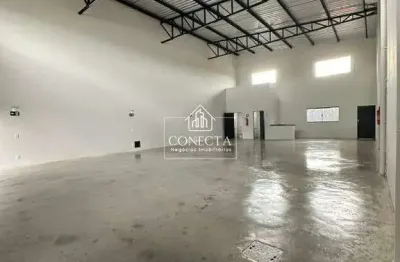 Galpão para locação de 180m² de área construída - por r$6.500,00 bairro alto umuarama - uberlândia/mg