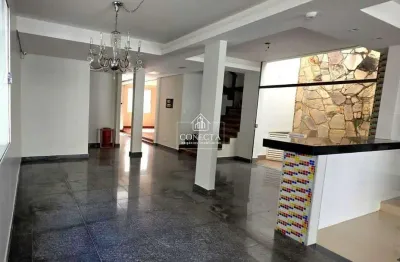 Sobrado de 420m² no bairro nossa senhora aparecida.
