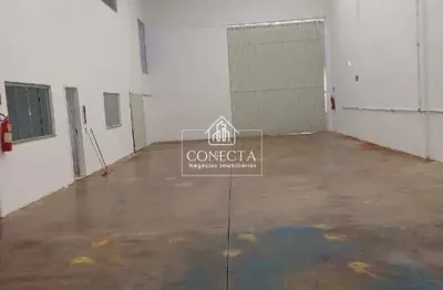 Barracão para alugar de 325m² - por r$6.800,00 no santa rosa, uberlândia - mg