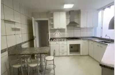 Casa para locação de 240m² - por r$7.000,00 no jardim karaiba, uberlândia/mg