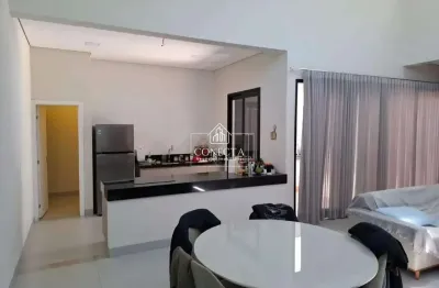 Casa em excelente localização do bairro vigilato pereira, com 190m² de área construída, area de lazer com piscina, 03 quartos sendo 01 suite