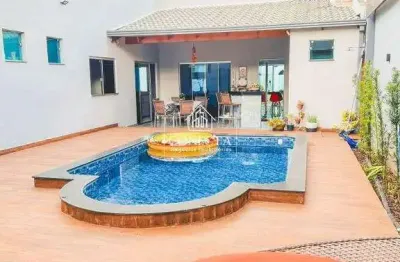 Casa à venda em santa mônica, uberlândia - 3 suítes, piscina e espaço gourmet