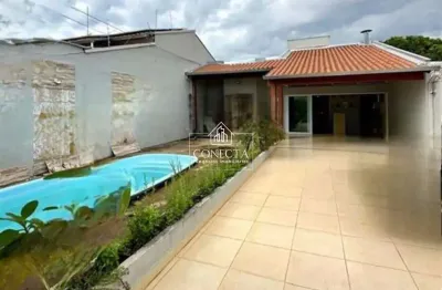 Casa à venda no pampulha, 200m² de área construída, 3 quartos sendo 01 suíte, área de lazer com piscina e churrasqueira