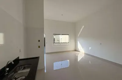 Casa nova à venda no bairro shopping park, 64,27 m² de construção, 2 quartos sendo 01 suíte, 2 vagas de garagem