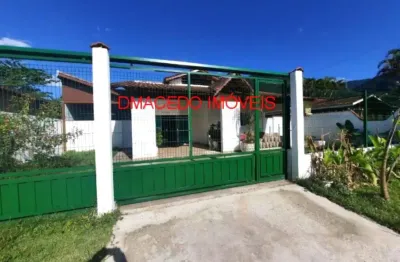 Casa com 3 quartos à venda na rua ceará, 107, praia da lagoinha, ubatuba por r$ 850.000
