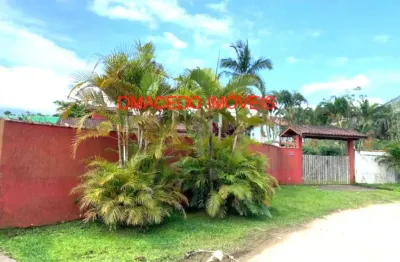 Casa com 5 quartos à venda na rua maranhão, 359, praia da lagoinha, ubatuba por r$ 800.000