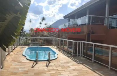 Casa em condomínio fechado com 8 quartos para alugar na rua pintassilgo, 20, praia da lagoinha, ubatuba por r$ 1.600 por dia