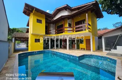 Casa em condomínio fechado com 3 quartos para alugar na rua ubatuba, 249, praia da lagoinha, ubatuba por r$ 1.300 por dia