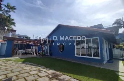 Casa em condomínio fechado com 6 quartos para alugar na avenida copacabana, 584, praia da lagoinha, ubatuba por r$ 2.900 por dia