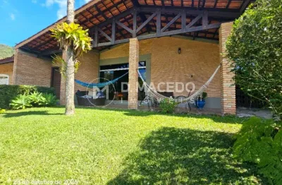 Casa para alugar em condominio lagoinha de 390.00m² com 4 quartos, 2 suites e 2 garagens
