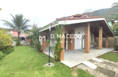 Casa para venda em Praia Da Lagoinha de 535.00m² com 5 Quartos, 2 Suites e 3 Garagens
