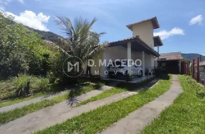 Casa para venda em Praia Da Lagoinha de 441.00m² com 3 Quartos, 3 Suites e 6 Garagens