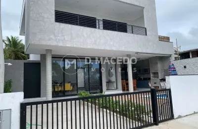 Casa para alugar em Condominio Lagoinha de 349.00m² com 6 Quartos, 4 Suites e 2 Garagens