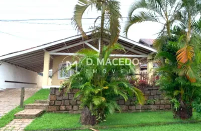 Casa para venda em Condominio Lagoinha de 388.00m² com 4 Quartos, 2 Suites e 3 Garagens