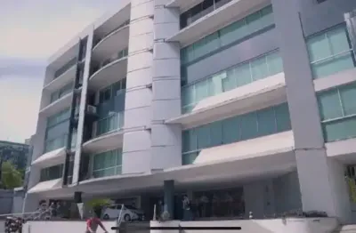 Vendo linda sala comercial em nazaré com divisórias, 1 vaga de garagem