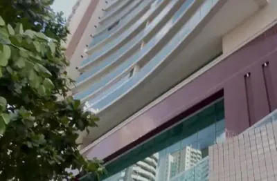 Alugo Apto Em Andar Alto, 3 Suítes, Mobiliado Com Vista Para o Mar