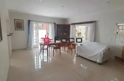 Casa 4 quartos 2 suítes à venda no jardim das colinas | foco imóveis |