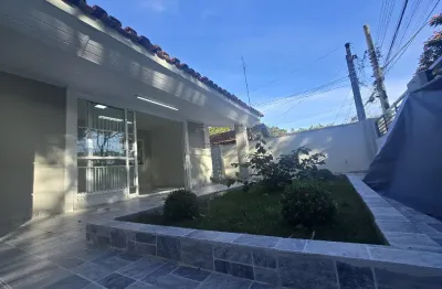 Casa com edícula - jardim satélite - 3 dormitório/1 suíte - 160m² de construção - 280m² de terreno - são josé dos campos.