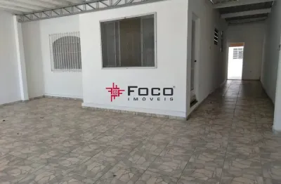 Casa a venda / vale dos pinheiros / 03 dormitórios sendo 01 suíte / edícula / 80 m² de construção / 165 m² de terreno / são josé dos campos