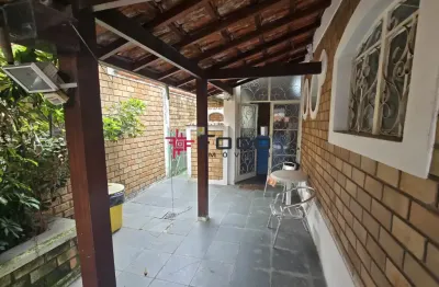 Casa comercial térrea - com 5 suítes no jardim oswaldo cruz - 162m²
