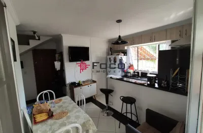 Residencial premier - sobrado tipo villagio - parque industrial - 2 dormitórios com sacada