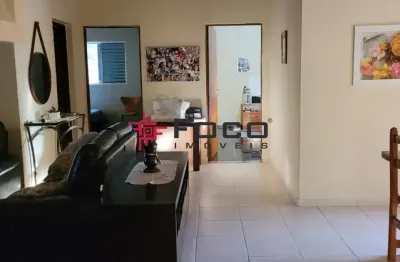 Chacara em condomínio fechado / 03 dormitórios sendo 01 suíte / campo de futebola / área gourmet / 1.400m² de terreno / 160m²  de construção / guararema