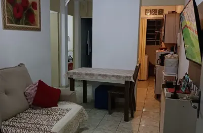 Apartamento térreo,condomínio recanto dos pinheiros