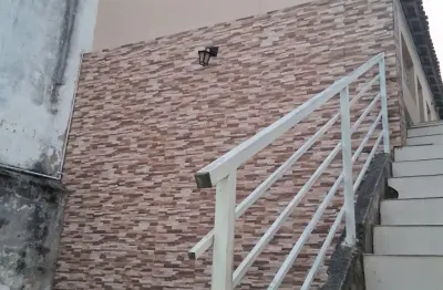 Casa com 3 quartos para alugar na Rua Arujá, 74, Alto Ipiranga, Mogi das Cruzes