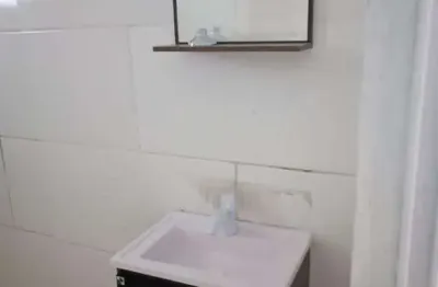 Casas de Vila para Locação em Mogi das Cruzes, Vila Cintra, 1 dormitório, 1 banheiro, 1 vaga