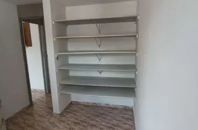 Apartamento para Locação em Mogi das Cruzes, Jardim Marica, 2 dormitórios, 1 banheiro, 1 vaga