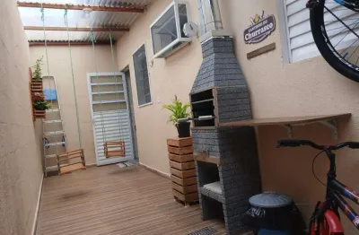 Casa em Condomínio para Venda em Mogi das Cruzes, Vila São Paulo, 2 dormitórios, 1 banheiro, 1 vaga