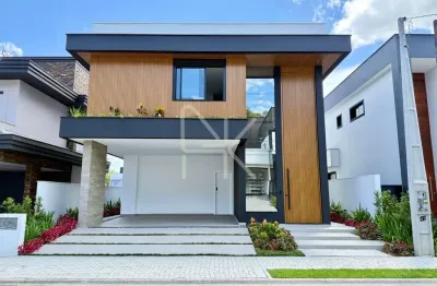 Casa Alto Padrão nova à venda em Condomínio Fechado | 3 Suítes com closet, 2 Vagas, 253 m² Privativos – Quinte Essence Vila Nova