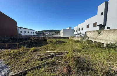 Terreno plano em loteamento tipo condomínio fechado ? 360 m² | pronto para construir!