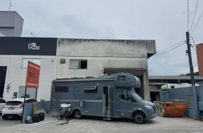 Casa comercial para alugar na Rua João Amaral Rios, 597, Praia Comprida, São José