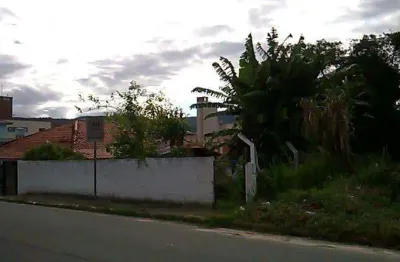 Terreno à venda na Rua Vergilino Domingos da Silva, Serraria, São José