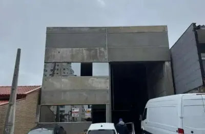 Barracão / Galpão / Depósito para alugar na Rodovia BR-101, Barreiros, São José