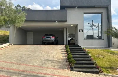 Venda casa em Jundiaizinho, Mairiporã, 3 suítes, R$ 2.300.000. Conforto e segurança em condomínio!