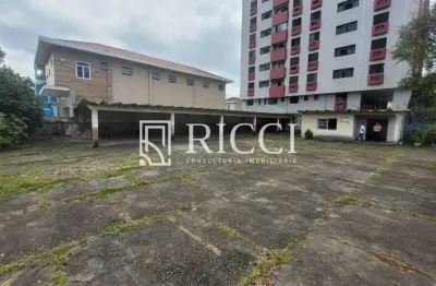 Terreno comercial com 600,00 m2 de área, localizado no bairro do embaré.