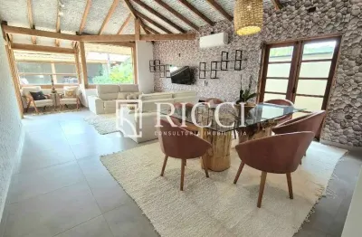 Casa com 4 quartos à venda no Jardim Acapulco, Guarujá 