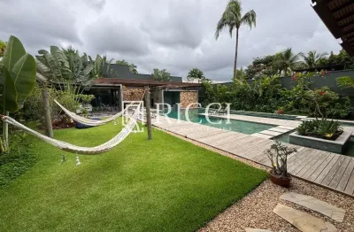 Casa em condomínio fechado com 5 quartos à venda no Jardim Acapulco, Guarujá 