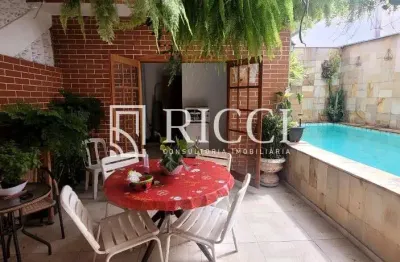 Casa com 3 quartos à venda no Embaré, Santos 