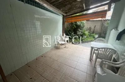 Casa comercial com 10 salas à venda no Encruzilhada, Santos 