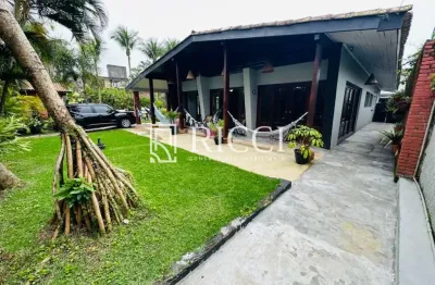 Casa com 8 quartos à venda no Balneário Praia do Pernambuco, Guarujá 