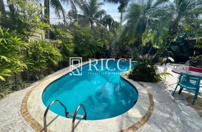 Casa em condomínio fechado com 4 quartos à venda no Jardim Acapulco, Guarujá 