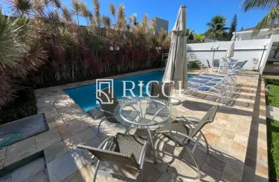 Casa duplex com piscina / jacuzzi / churrasqueira / jardim acapulco / 6 suítes