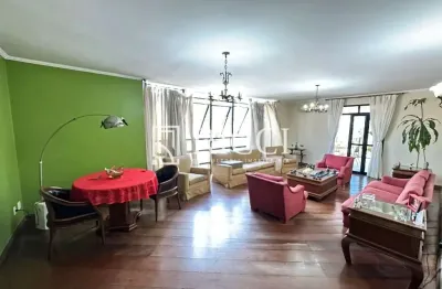 Apartamento com espaço incrível - 280 metros próximo do praiamar shopping e uma quadra da praia!