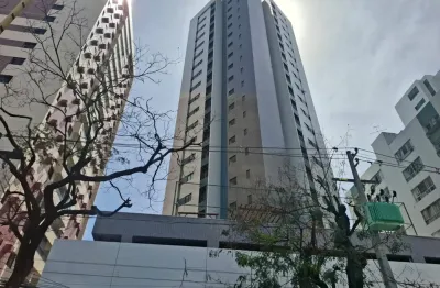 Apartamento com 3 quartos para alugar na Avenida Caxangá, Madalena, Recife