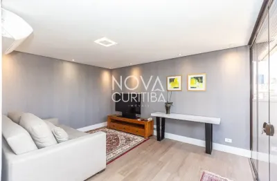 Cobertura duplex mobiliada no batel com 2 suítes e terraço exclusivo